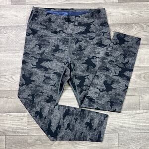 Sweat Shaper Leggings Pants Cropped Mid Rise Gray Camo Print sz L
